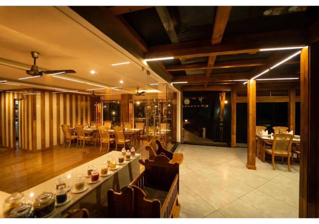 Chandys Drizzle Drops - Munnar Top Station 외부 사진
